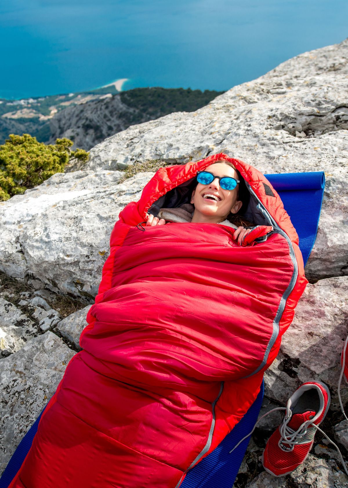 Master the Art of Folding: A Guide to Packing Your Mummy Sleeping Bag
