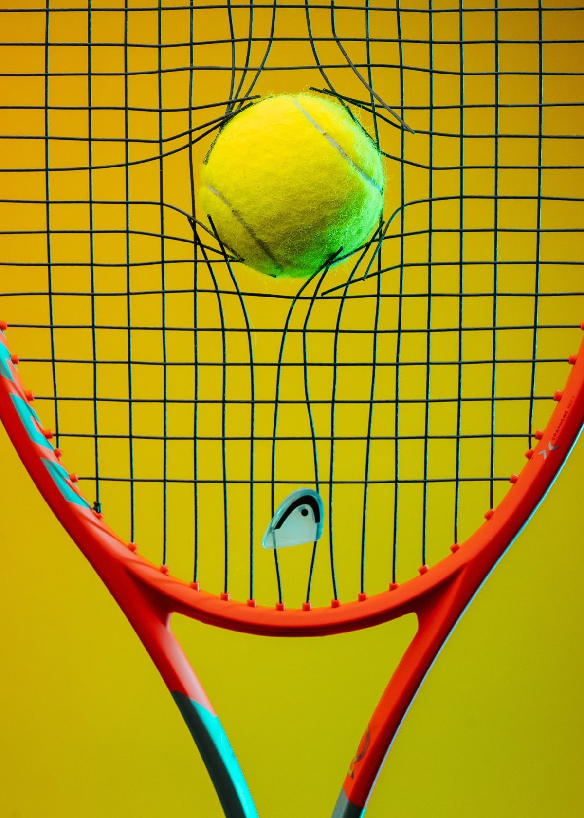 How Much Does it Cost to Restring a Tennis Racket?