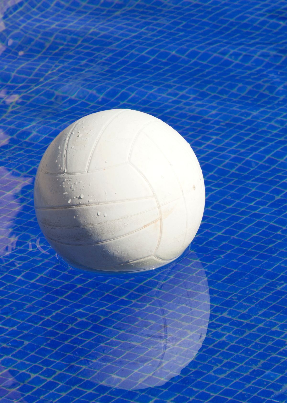 Can You Use A Regular Volleyball In The Pool